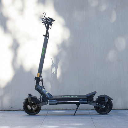 VIPCOO VS6 Electric Scooter | 1000W, NFC, Tubeless Off-Road